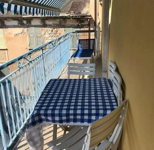 Casa Marina - *